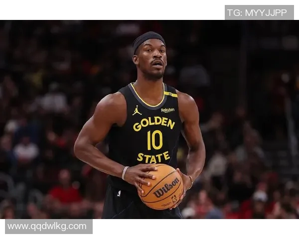 2016年NBA常规赛勇士队与雄鹿队精彩对决回顾与分析