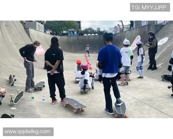 南京滑板队快攻战术解析与滑板文化的深度融合探讨 南京滑板队快攻战术解析与滑板文化的深度融合探讨