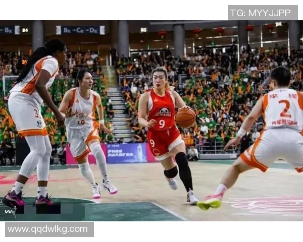 赛后分析：武汉篮球队与杭州篮球队的战术对决与技术细节探讨